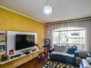 Sobrado com 3 dormitórios à venda, 308 m² por R$...