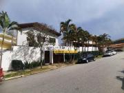 Sobrado com 3 dormitórios à venda, 314 m² por R$...