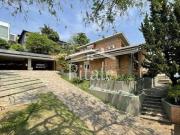 Sobrado com 3 dormitórios à venda, 314 m² por R$...