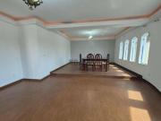 Sobrado com 3 dormitórios à venda, 319 m² por R$ 851.000...