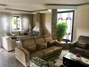 Sobrado com 3 dormitórios à venda, 320 m² por R$...