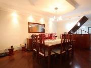 Sobrado com 3 dormitórios à venda, 323 m² por R$...