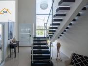 Sobrado com 3 dormitórios à venda, 323 m² por R$...