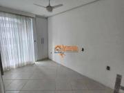 Sobrado com 3 dormitórios à venda, 330 m² por R$...