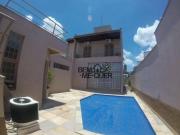 Sobrado com 3 dormitórios à venda, 341 m² por R$...