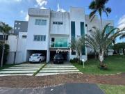 Sobrado com 3 dormitórios à venda, 353 m² por R$...