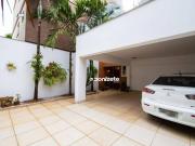 Sobrado com 3 dormitórios à venda, 353 m² por R$...