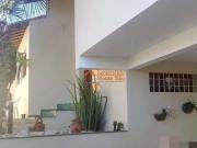 Sobrado com 3 dormitórios à venda, 356 m² por R$...