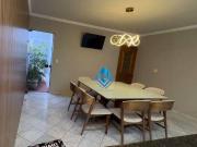 Sobrado com 3 dormitórios à venda, 366 m² por R$...