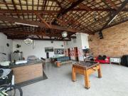 Sobrado com 3 dormitórios à venda, 400 m² por R$...