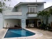 Sobrado com 3 dormitórios à venda, 400 m² por R$...