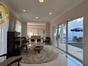 Sobrado com 3 dormitórios à venda, 429 m² por R$...