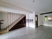 Sobrado com 3 dormitórios à venda, 71 m² por R$...