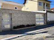 Sobrado com 3 dormitórios à venda, 75 m² por R$...