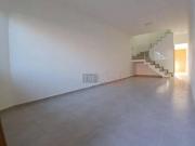 Sobrado com 3 dormitórios à venda, 85 m² por R$...