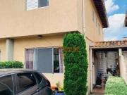 Sobrado com 3 dormitórios à venda, 90 m² por R$...