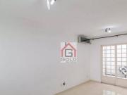 Sobrado com 3 dormitórios à venda, 90 m² por R$...