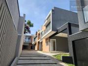 Sobrado com 3 dormitórios à venda, 154 m² por R$...