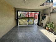 Sobrado com 3 dormitórios e 3 vagas à venda, 180 m² por...