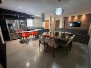 Sobrado com 3 dormitórios e 3 vagas à venda, 196m² por...