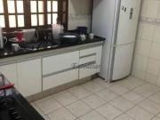 Sobrado com 3 dormitórios para alugar, 160 m² por R$...
