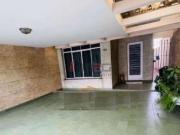 Sobrado com 3 Dormitórios, quintal e 2 Vagas para Venda...