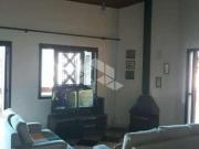 Sobrado com 3 dormitórios sendo 1 suíte no bairro Nossa...