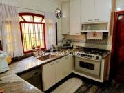 Sobrado com 3 dormitórios sendo 3 suítes e 4 vagas à...