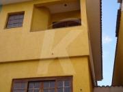 Sobrado com 3 dormitórios, suíte, 2 vagas na Vila Medeiros