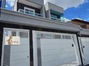 Sobrado com 3 Dorms, 3 banheiros, 6 vagas na Vila...