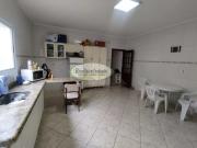 Sobrado com 3 dorms, Boqueirão, Praia Grande R$ 790 mil,...