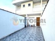 Sobrado com 3 quartos, 100m², à venda em Caraguatatuba,...