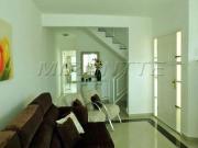 Sobrado com 3 quartos