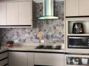 Sobrado com 3 quartos à venda, 126 m² por R$ 850.000...