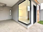 Sobrado com 3 quartos à venda, 183 m² por R$ 890.000...