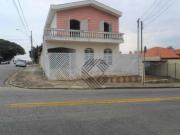 Sobrado com 3 dormitórios à venda, 200 m² por R$...