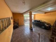 Sobrado com 3 quartos à venda, 300 m² por R$ 580.000...