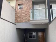 Sobrado com 3 quartos à venda, 99 m² por R$ 650.000...