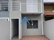 Sobrado com 3 quartos, amplo quintal à venda em Atibaia...