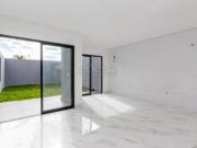 Sobrado com 3 Quartos e 2 banheiros à Venda, 127 m