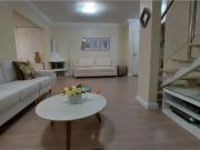 Sobrado com 3 Quartos e 5 banheiros à Venda, 208 m² por...