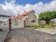 Sobrado com 3 Quartos e Garagem Coberta em Condomínio...