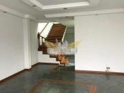 Sobrado com 3 Quartos para Comprar, 285m² Campestre,...