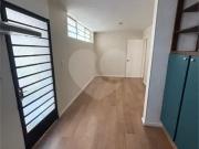 Sobrado para alugar com 3 quartos, sendo 1 suÃte, em...