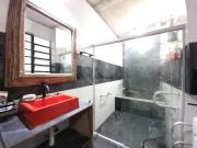 Sobrado com 3 quartos à venda ou para locação em... Sobrado com 3 quartos à venda ou para locação em...