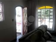 Sobrado com 3 quartos à venda ou para locação em Lauzane...