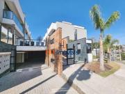 Sobrado com 3 suítes, 4 vagas, 271 m² no Santo Inácio...