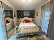 Sobrado com 3 suites 6 vagas à venda, 320 m² por R$...