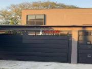Sobrado com 3 suites à venda, 110 m² por R$ 800.000...