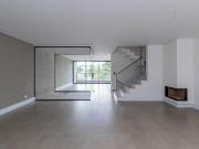 Sobrado com 3 suítes à venda em Santo Inácio em Curitiba